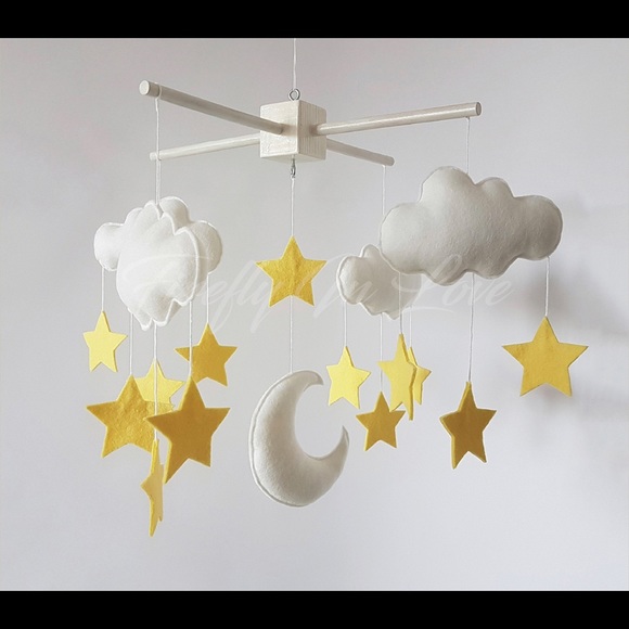 Moon and Stars crib mobile - Picture 2 of 3